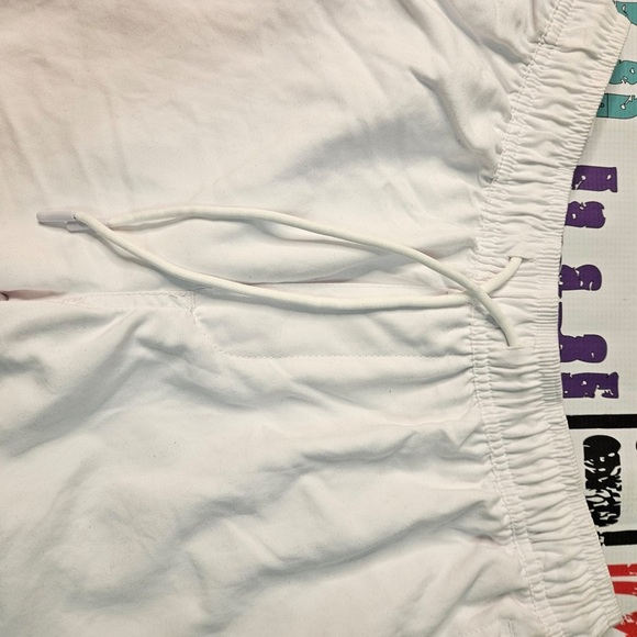 Cotton on white shorts Sz various - Picture 3 of 8